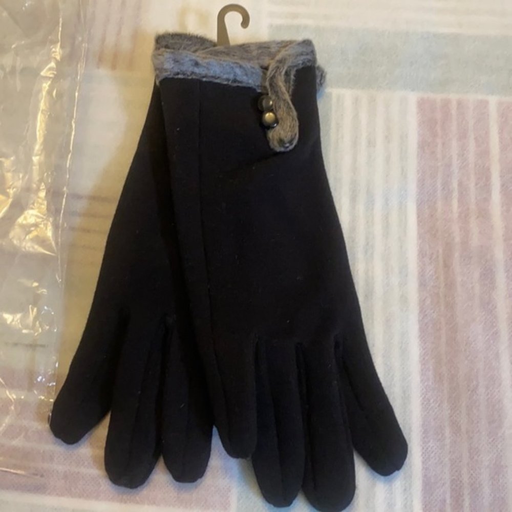 Spring season fleece gloves for ladies